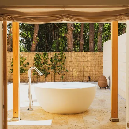 Adan Resort 空-Ku- Bise Exterior photo